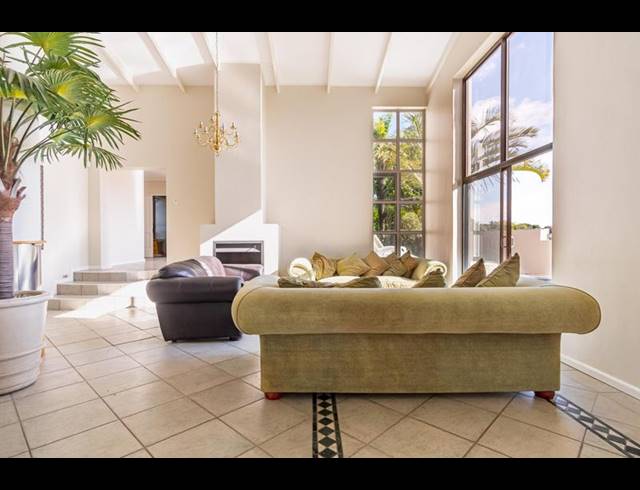 5 BEDROOM HOUSE FOR SALE IN AURORA